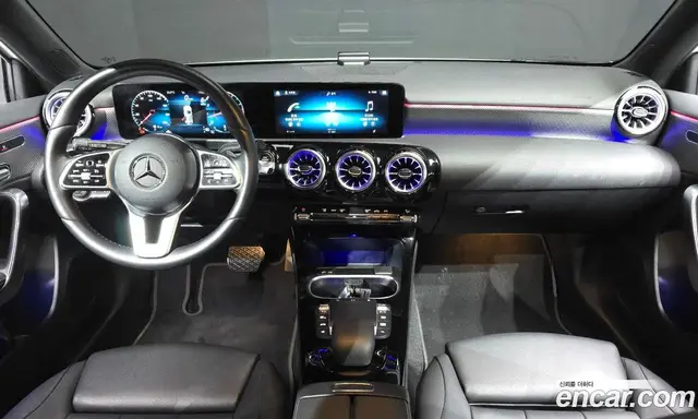 Mercedes-Benz A-Class 2022 2.0 автомат (гидро), миниатюра 7 Mercedes-Benz A-Class 2022 2.0 автомат (гидро), миниатюра 7