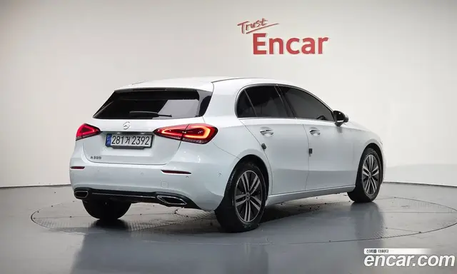 Mercedes-Benz A-Class 2022 2.0 автомат (гидро), миниатюра 2 Mercedes-Benz A-Class 2022 2.0 автомат (гидро), миниатюра 2