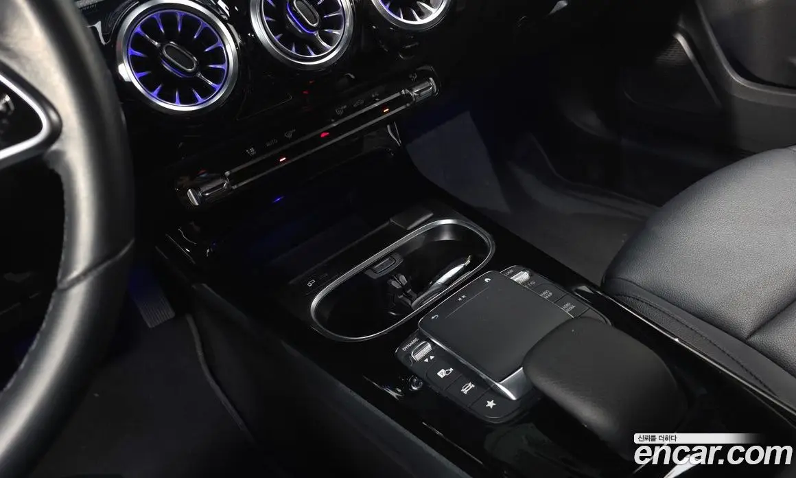 Mercedes-Benz A-Class 2022 2.0 автомат (гидро), фото 18 Mercedes-Benz A-Class 2022 2.0 автомат (гидро), фото 18