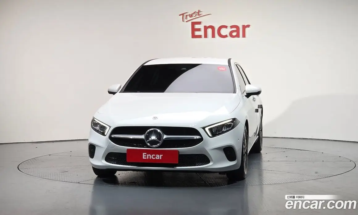 Mercedes-Benz A-Class 2022 2.0 автомат (гидро), фото 3 Mercedes-Benz A-Class 2022 2.0 автомат (гидро), фото 3