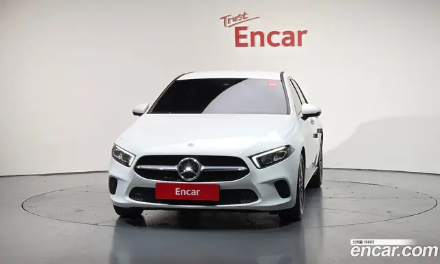Mercedes-Benz A-Class 2022 2.0 автомат (гидро), миниатюра 3 Mercedes-Benz A-Class 2022 2.0 автомат (гидро), миниатюра 3