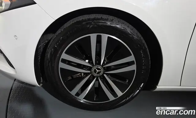 Mercedes-Benz A-Class 2022 2.0 автомат (гидро), миниатюра 5 Mercedes-Benz A-Class 2022 2.0 автомат (гидро), миниатюра 5