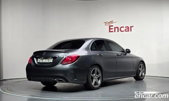 Mercedes-Benz C-Class 2017 2.0 автомат (гидро), миниатюра 2
