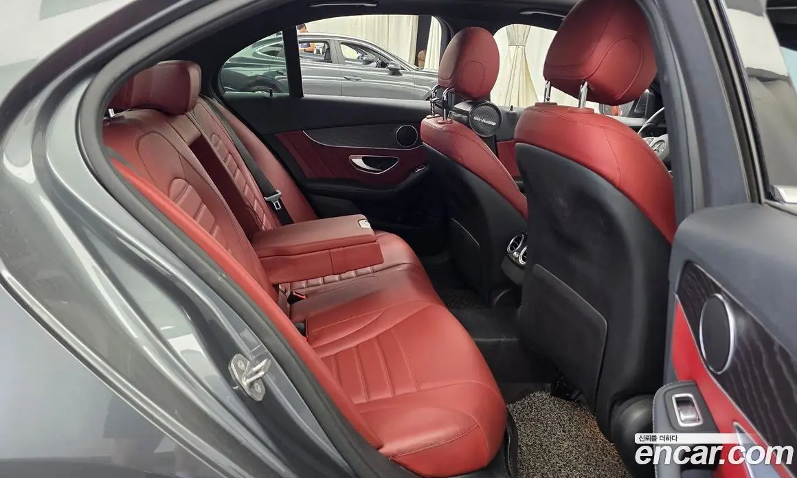 Mercedes-Benz C-Class 2017 2.0 автомат (гидро), фото 12