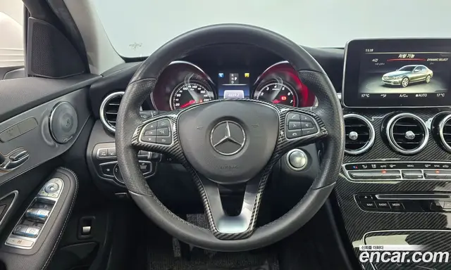 Mercedes-Benz C-Class 2018 2.0 автомат (гидро), миниатюра 12