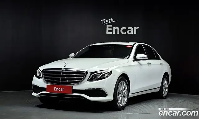 Mercedes-Benz E-Class, 2020, 40 604 км