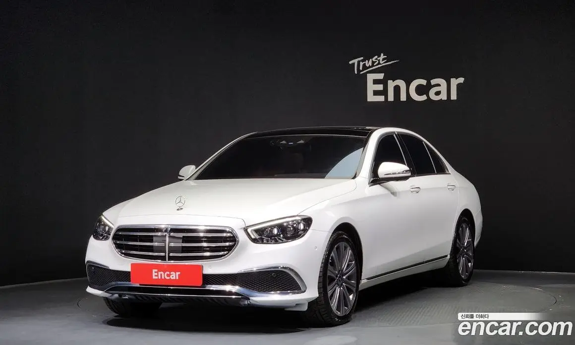 Mercedes-Benz E-Class 2022 3.0 автомат (гидро), фото 1 Mercedes-Benz E-Class 2022 3.0 автомат (гидро), фото 1