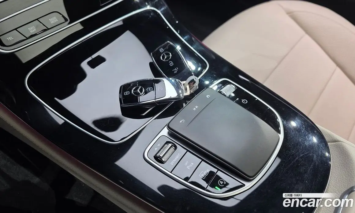 Mercedes-Benz E-Class 2023 2.0 автомат (гидро), фото 14