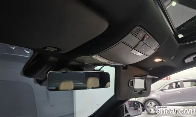 Mercedes-Benz E-Class 2023 2.0 автомат (гидро), миниатюра 9