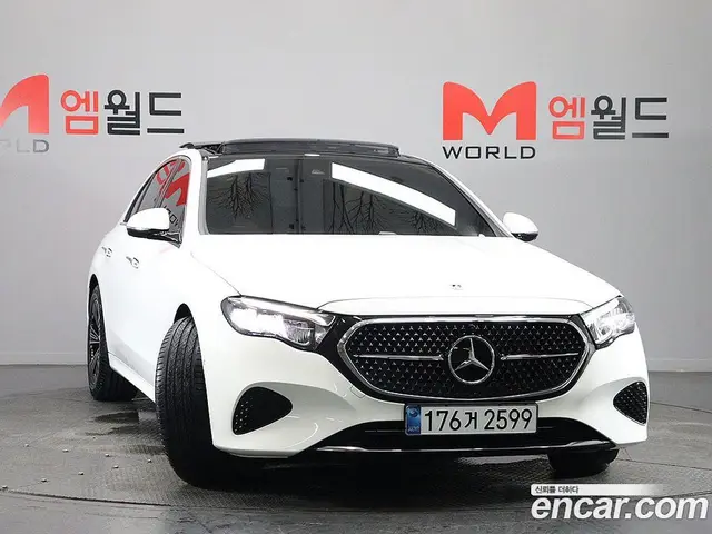 Mercedes-Benz E-Class 2025 2.0 автомат (гидро), миниатюра 2