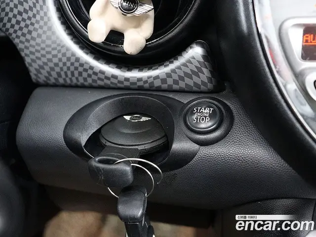 Mini Clubman 2010 1.6 автомат (гидро), миниатюра 8