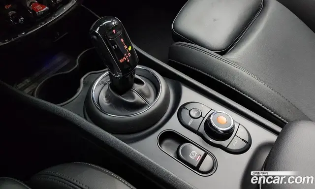 Mini Clubman 2020 1.5 автомат (гидро), миниатюра 9