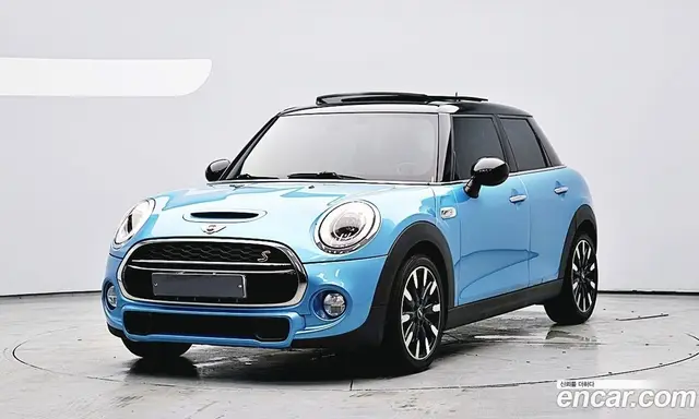 Mini Cooper, 2018, 94 225 км