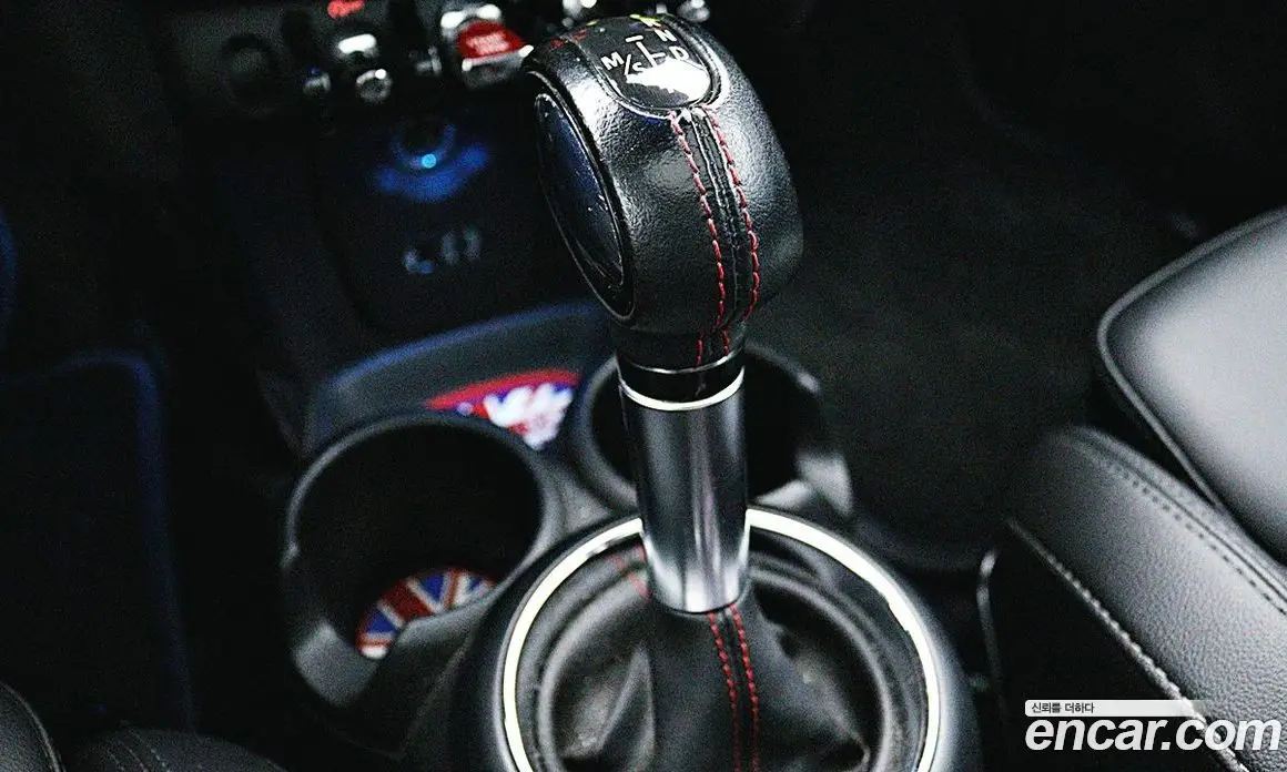 Mini Cooper 2018 2.0 автомат (гидро), фото 9