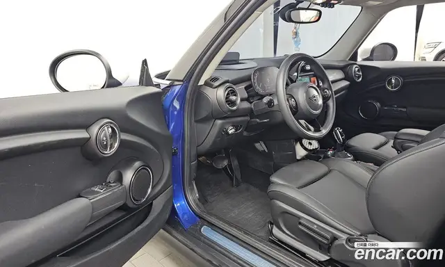 Mini Cooper 2020 1.5 автомат (гидро), миниатюра 10