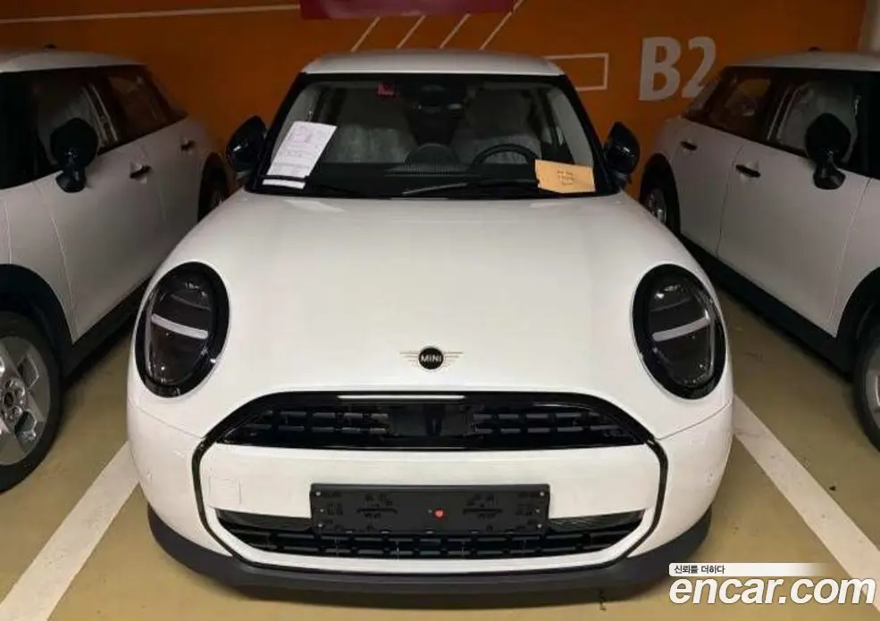 Mini Cooper 2026 2.0 автомат (гидро), фото 1 Mini Cooper 2026 2.0 автомат (гидро), фото 1