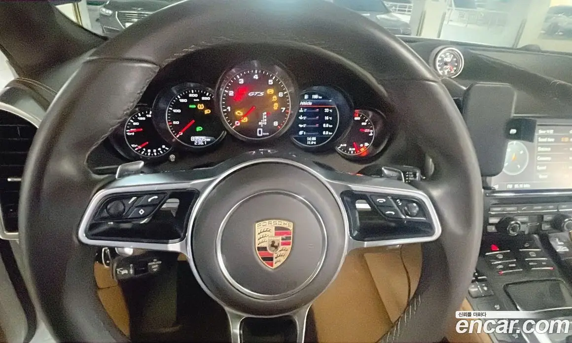 Porsche Cayenne 2015 3.6 автомат (гидро), фото 13 Porsche Cayenne 2015 3.6 автомат (гидро), фото 13