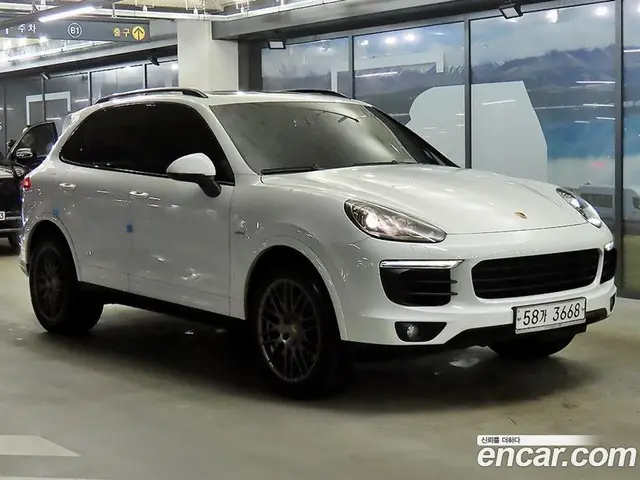 Porsche Cayenne, 2017, 82 838 км