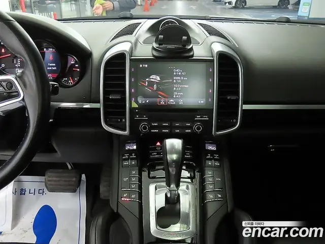 Porsche Cayenne 2017 3.0 автомат (гидро), миниатюра 11