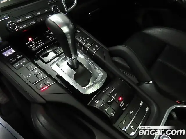 Porsche Cayenne 2017 3.0 автомат (гидро), миниатюра 12