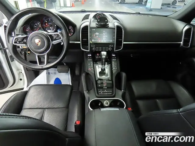 Porsche Cayenne 2017 3.0 автомат (гидро), миниатюра 10