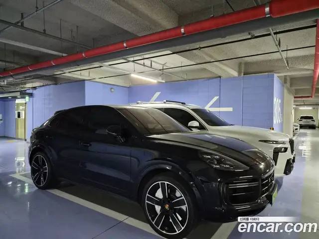 Porsche Cayenne, 2021, 56 000 км