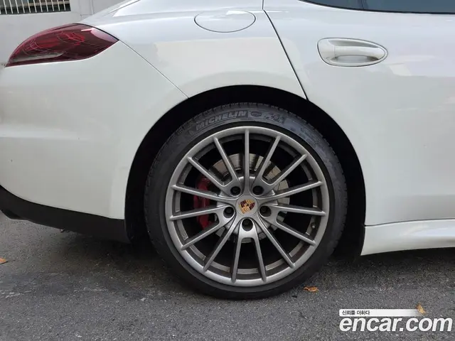 Porsche Panamera 2014 4.8 автомат (гидро), миниатюра 10 Porsche Panamera 2014 4.8 автомат (гидро), миниатюра 10