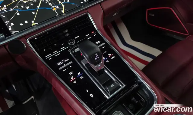 Porsche Panamera 2018 3.0 автомат (гидро), миниатюра 9