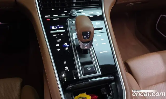 Porsche Panamera 2023 2.9 автомат (гидро), миниатюра 9