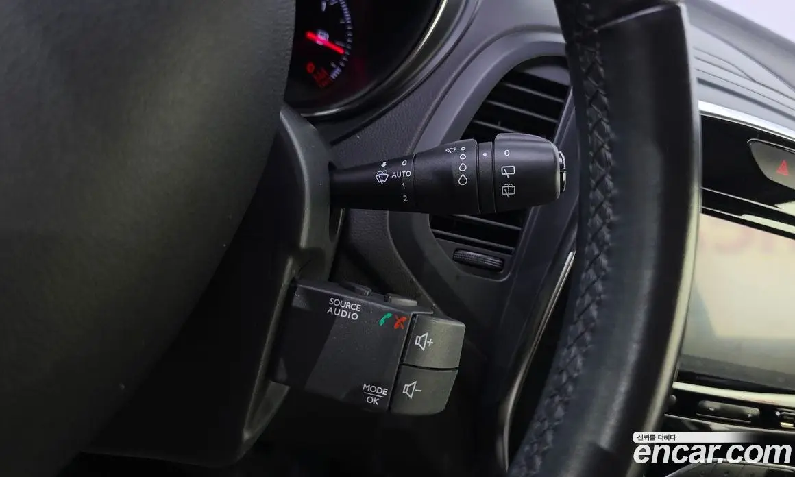Renault (Samsung) QM3 2017 1.5 автомат (гидро), фото 18 Renault (Samsung) QM3 2017 1.5 автомат (гидро), фото 18