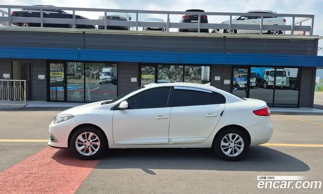 Renault (Samsung) SM3 2016 1.6 автомат (вариатор), миниатюра 6 Renault (Samsung) SM3 2016 1.6 автомат (вариатор), миниатюра 6