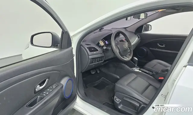 Renault (Samsung) SM3 2019 0.1 автомат (гидро), миниатюра 10