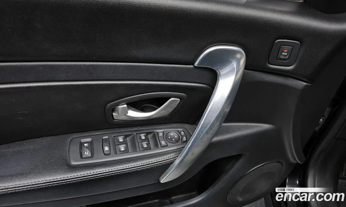 Renault (Samsung) SM5 2014 2.0 автомат (гидро), фото 18 Renault (Samsung) SM5 2014 2.0 автомат (гидро), фото 18