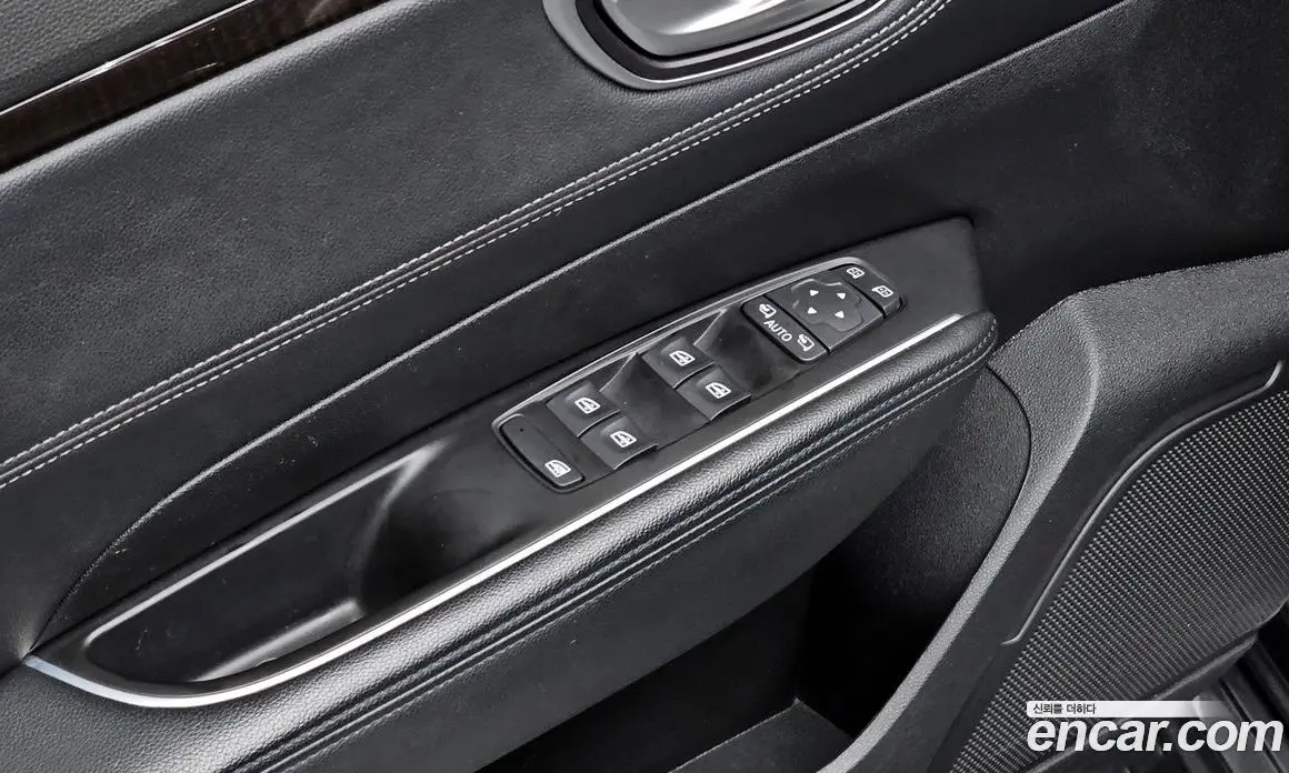Renault (Samsung) SM6 2017 2.0 автомат (гидро), фото 17 Renault (Samsung) SM6 2017 2.0 автомат (гидро), фото 17