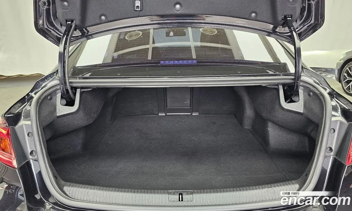 Renault (Samsung) SM6 2019 2.0 автомат (гидро), фото 20 Renault (Samsung) SM6 2019 2.0 автомат (гидро), фото 20