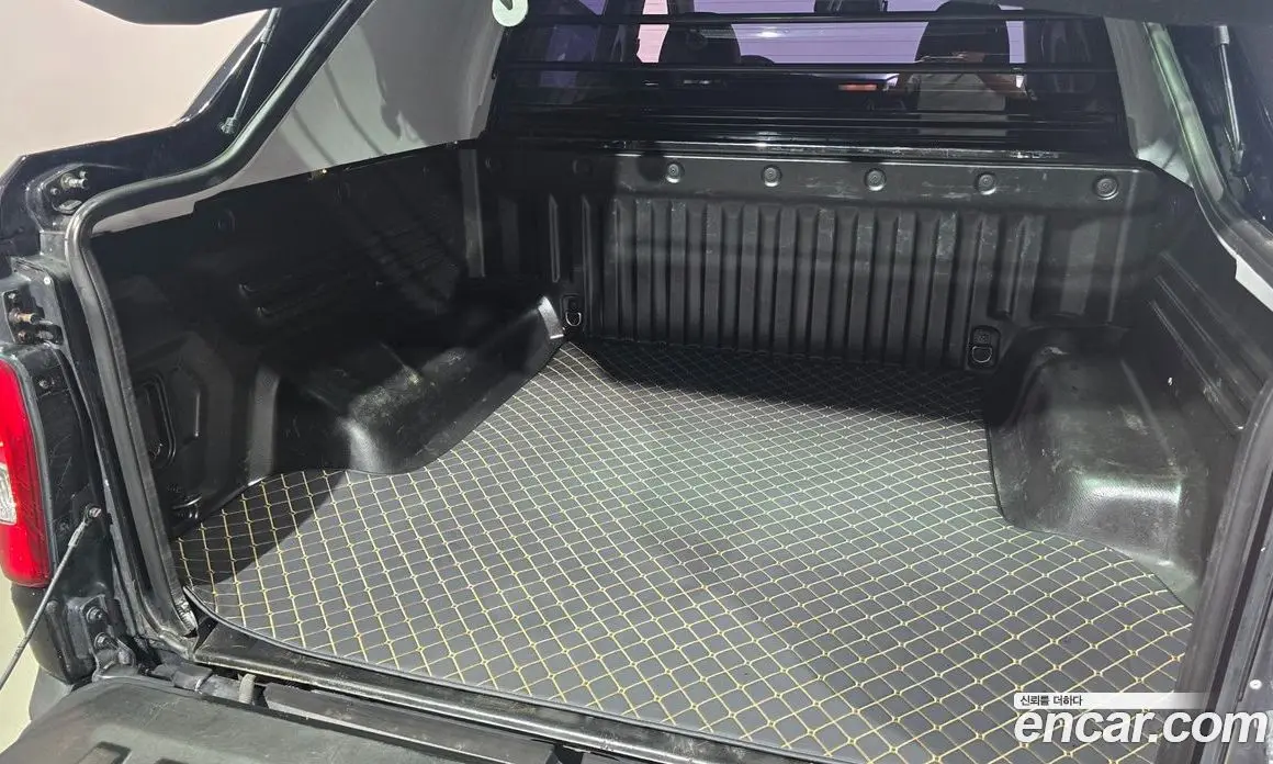 SsangYong Rexton 2018 2.2 автомат (гидро), фото 20