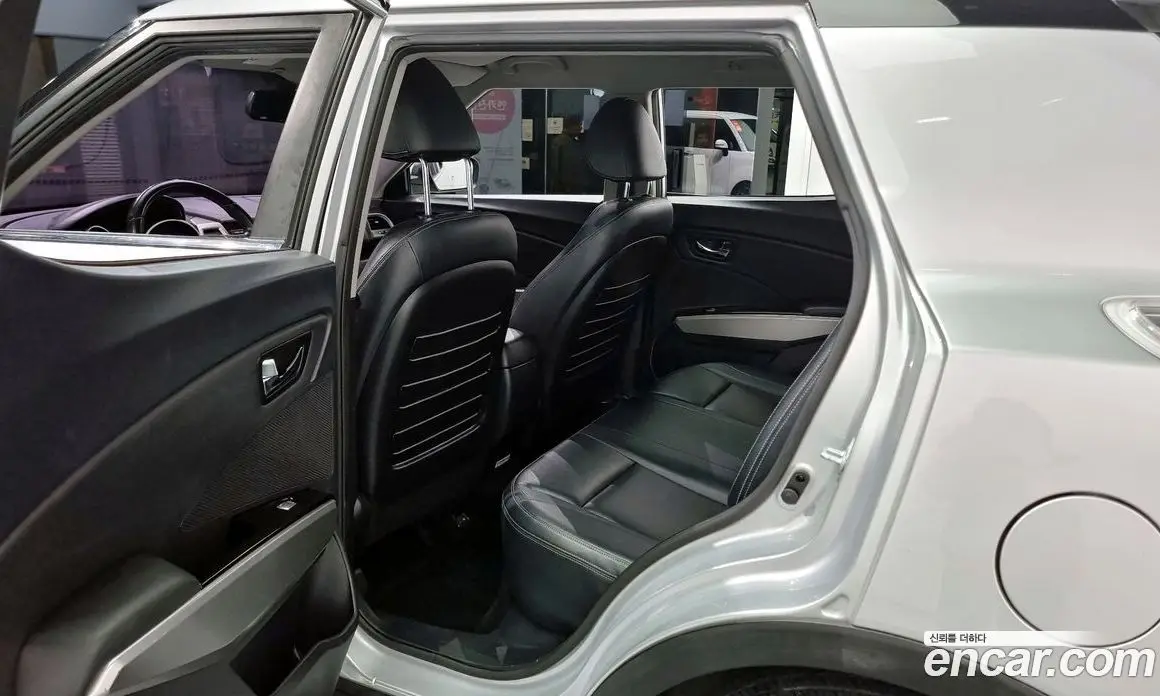 SsangYong TIBOLI 2016 1.6 автомат (гидро), фото 13