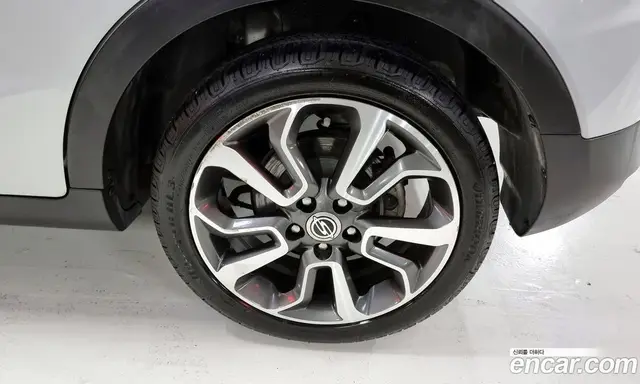 SsangYong TIBOLI 2016 1.6 автомат (гидро), миниатюра 5