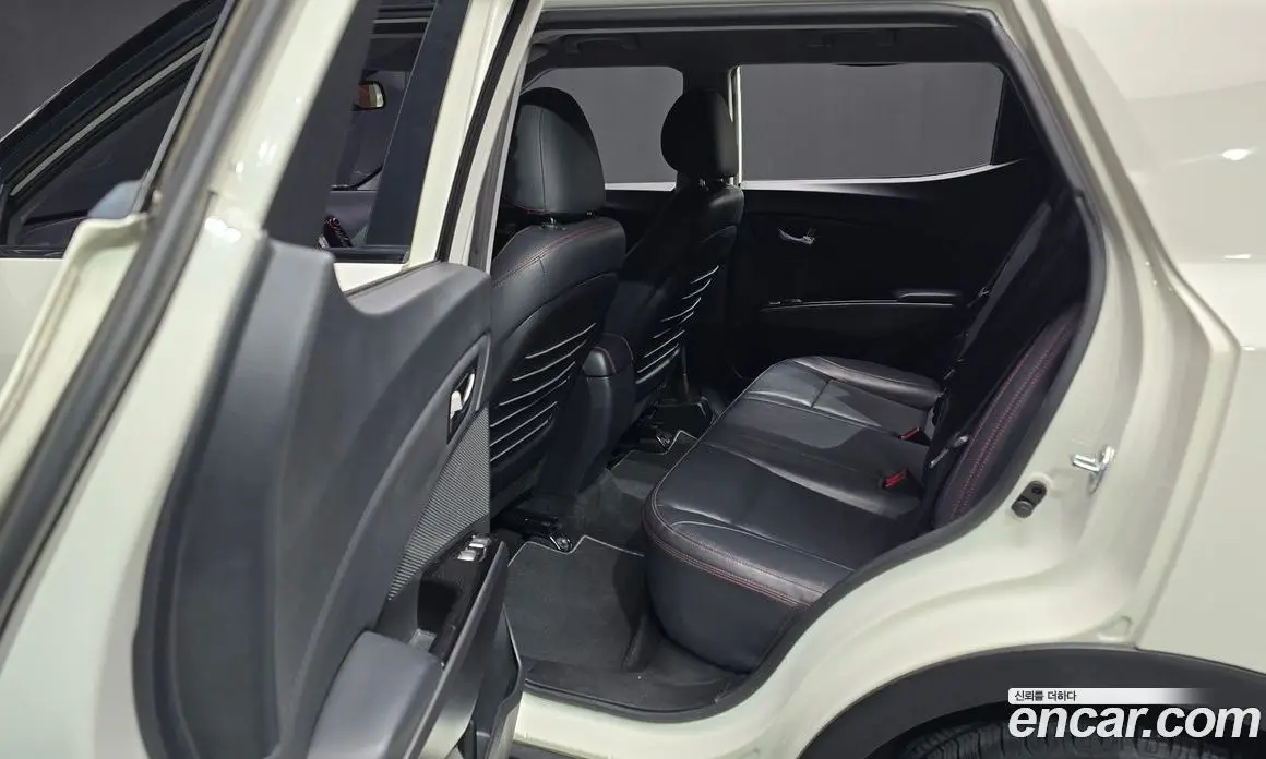 SsangYong TIBOLI 2016 1.6 автомат (гидро), фото 16