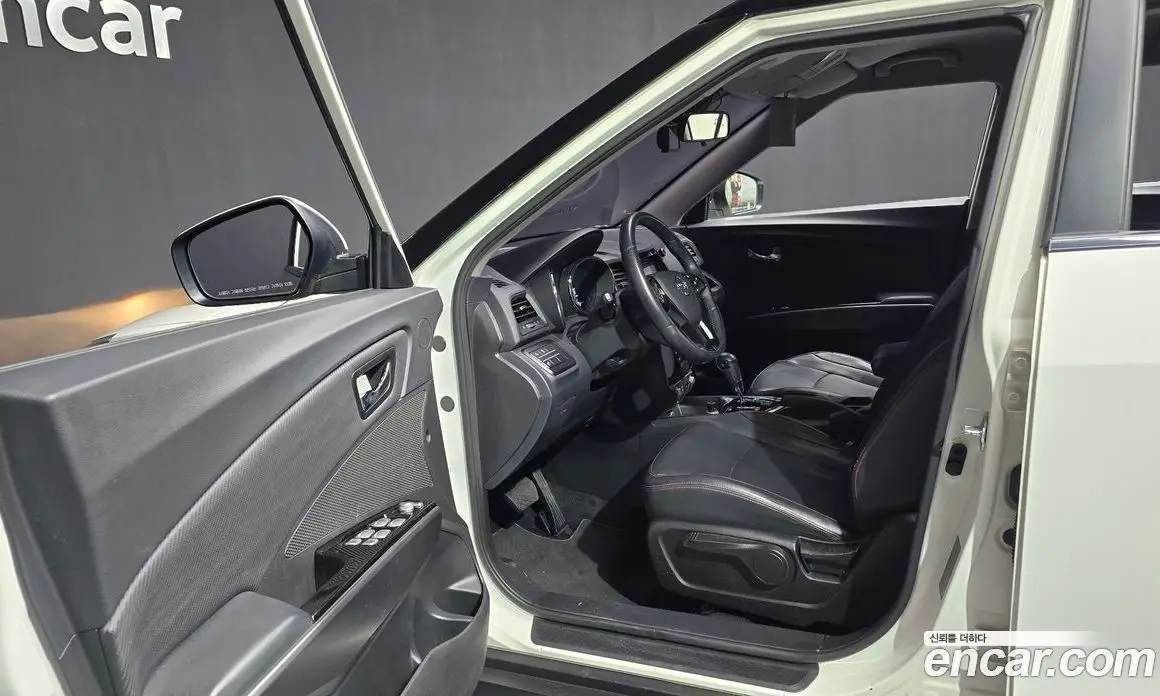 SsangYong TIBOLI 2016 1.6 автомат (гидро), фото 10