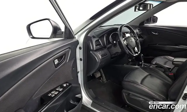 SsangYong TIBOLI 2016 1.6 автомат (гидро), миниатюра 10