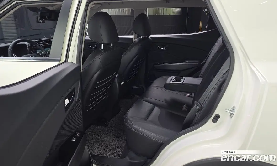 SsangYong TIBOLI 2023 1.5 автомат (гидро), фото 11