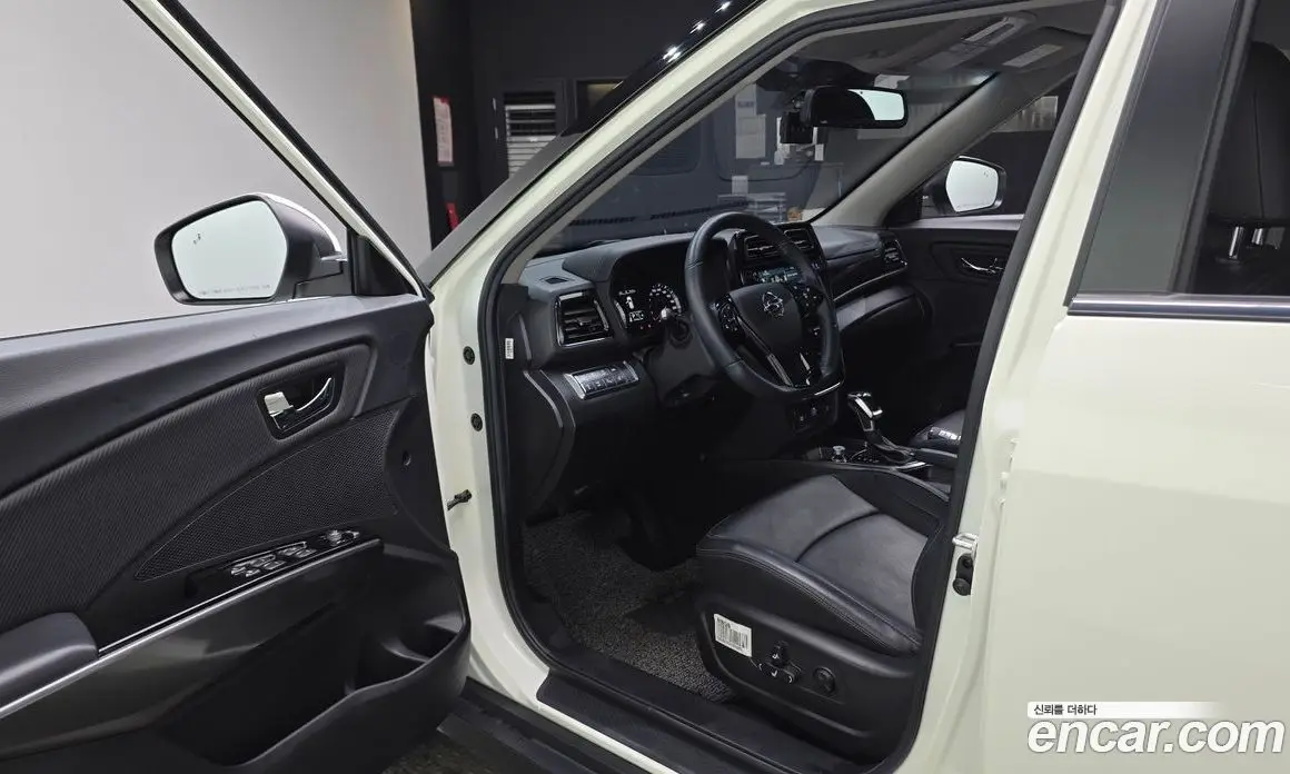 SsangYong TIBOLI 2023 1.5 автомат (гидро), фото 10