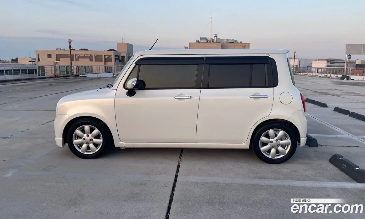 Suzuki Alto Lapin 2013 0.7 автомат (гидро), фото 14 Suzuki Alto Lapin 2013 0.7 автомат (гидро), фото 14
