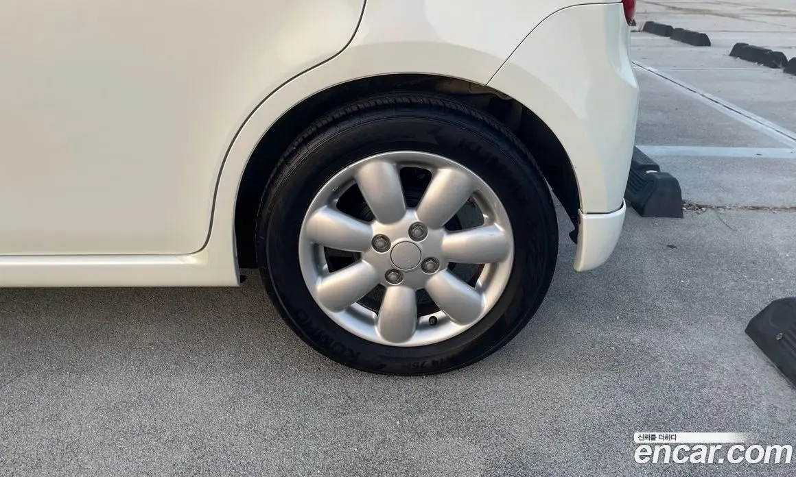 Suzuki Alto Lapin 2013 0.7 автомат (гидро), фото 16 Suzuki Alto Lapin 2013 0.7 автомат (гидро), фото 16