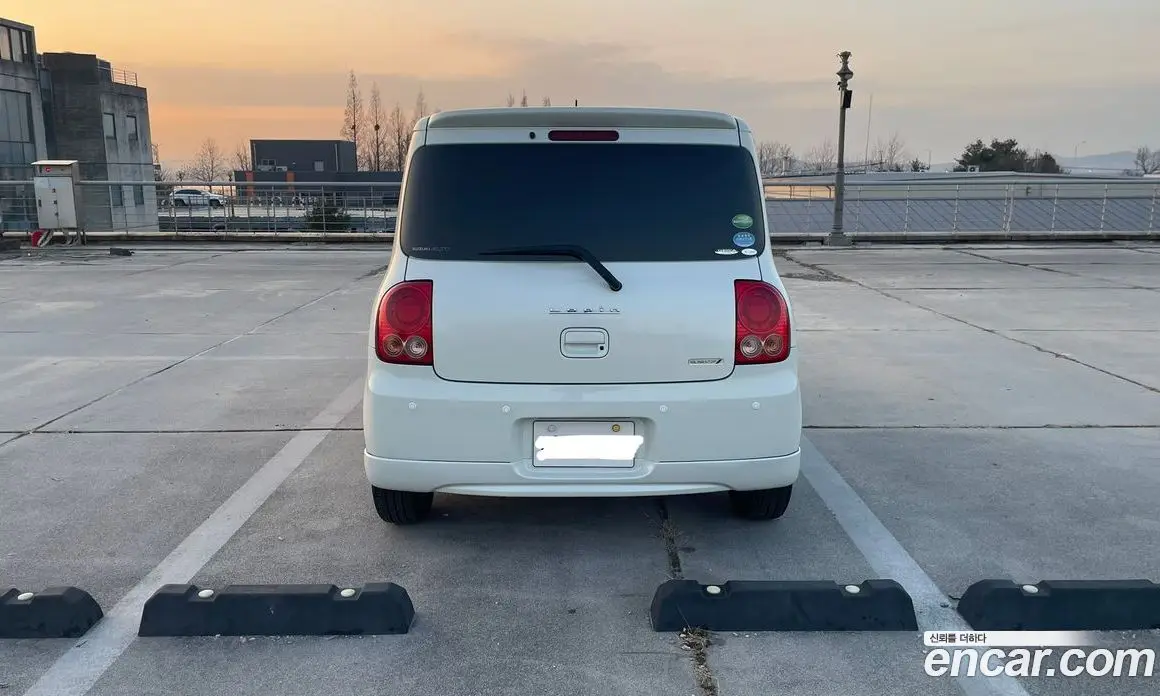 Suzuki Alto Lapin 2013 0.7 автомат (гидро), фото 4 Suzuki Alto Lapin 2013 0.7 автомат (гидро), фото 4