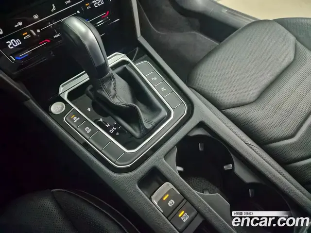 Volkswagen Arteon 2023 2.0 автомат (гидро), миниатюра 9 Volkswagen Arteon 2023 2.0 автомат (гидро), миниатюра 9