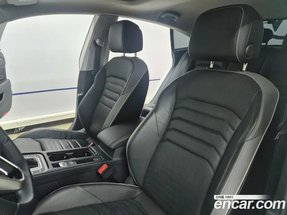 Volkswagen Arteon 2023 2.0 автомат (гидро), фото 10 Volkswagen Arteon 2023 2.0 автомат (гидро), фото 10
