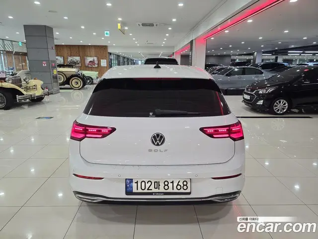Volkswagen Golf 2023 2.0 автомат (гидро), миниатюра 4 Volkswagen Golf 2023 2.0 автомат (гидро), миниатюра 4