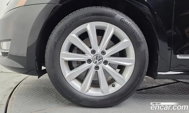 Volkswagen Passat 2015 1.8 автомат (гидро), миниатюра 5